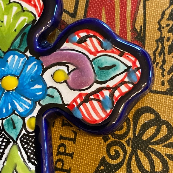Cross Vintage Hand Painted Mexico EUC - Picture 6 of 10